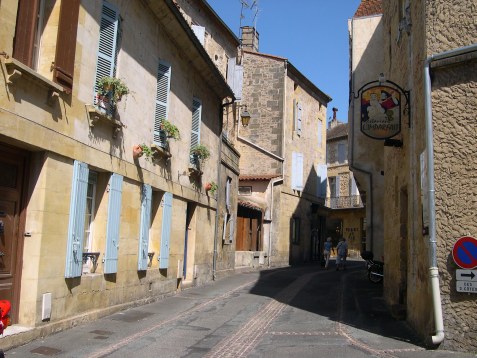  Rue Fontaines