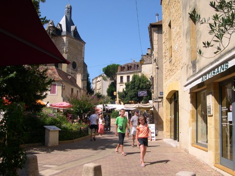  Place pitonnire (place Plissire)