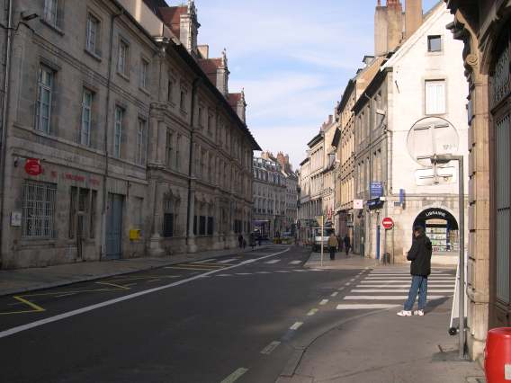  la Grande Rue