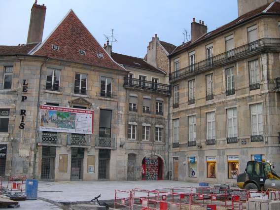  Place Pasteur