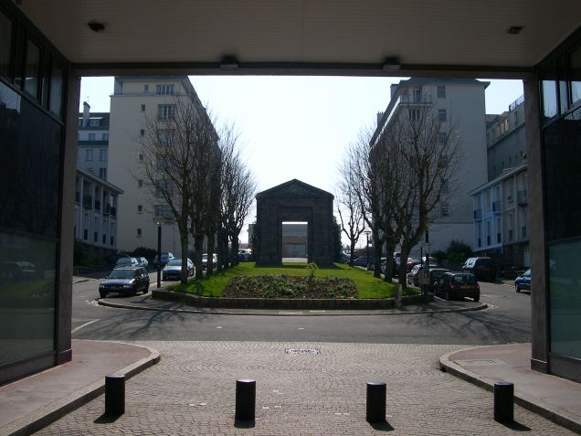  monument ancien