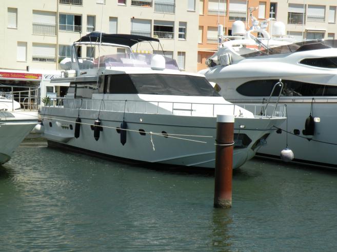 bateau  moteur