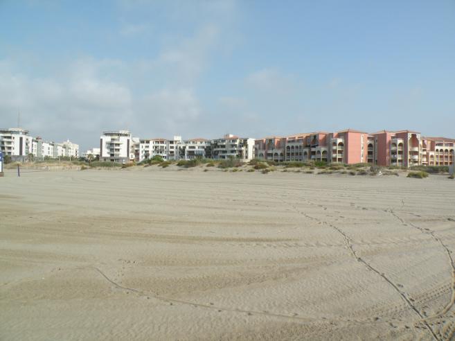  la rsidence Le Sunset et la rsidence Les colonnes de Circe, vues depuis la plage