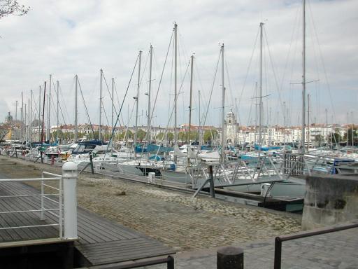  voiliers dans le port