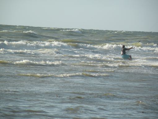 surfeur sur la mer