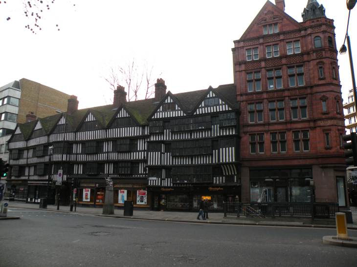  maisons  pans de bois, high Holburn