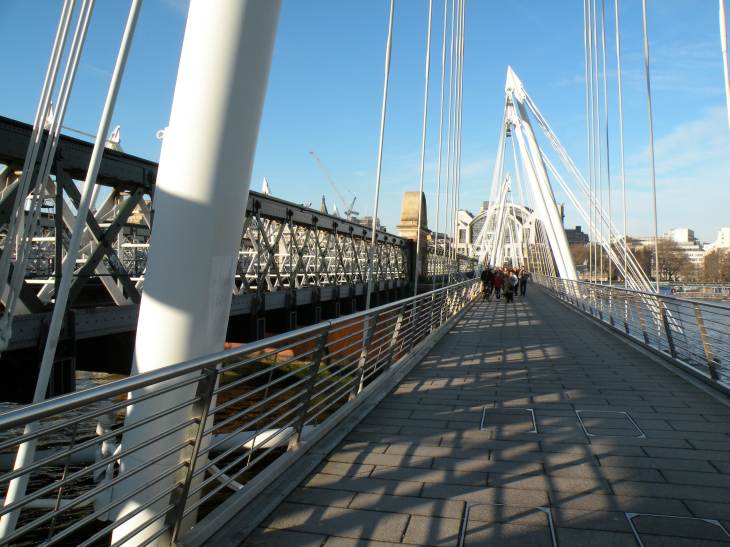  passerelle pitonnire sur la Tamise
