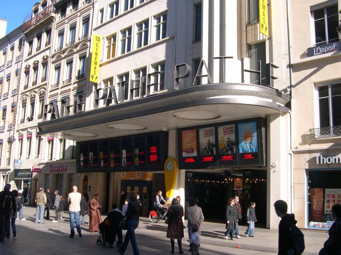  Cinma PATHE, rue de la Rpublique