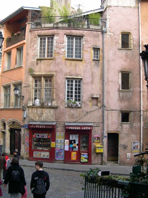  #vieux immeubles, monte du Gourguillon