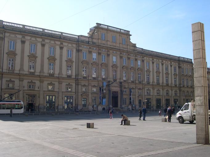 Faade du muse des Beaux-Arts, place des Terreaux