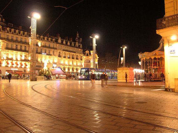  place de la Comdie la nuit