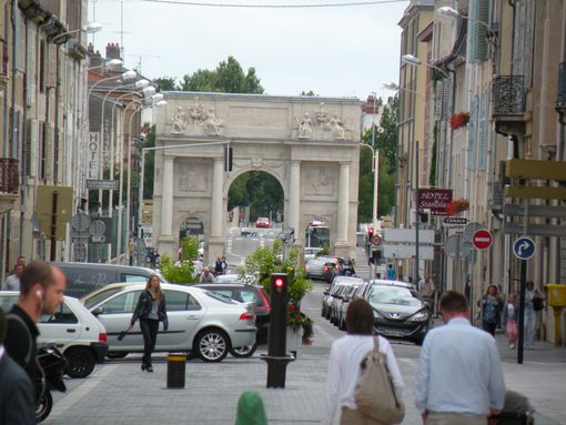 la Porte Stanislas, vue depuis la Place Stanislas