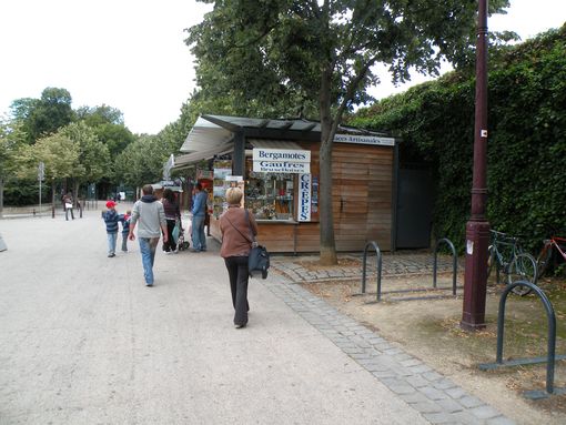  vente de bergamotes, gaufres, crpes, Parc de la Ppinire