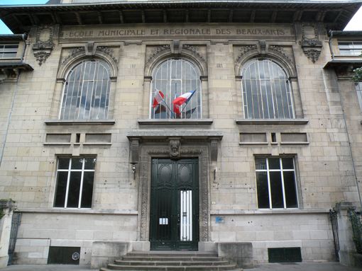  Entre de l'Ecole des Beaux-Arts