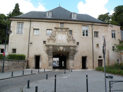  Porte de la Citadelle (faade sud)