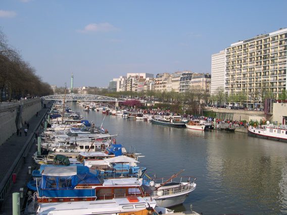  Bateaux de plaisance, Canal Saint-Martin
