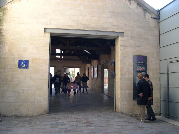  construction, Cour Saint-Emilion