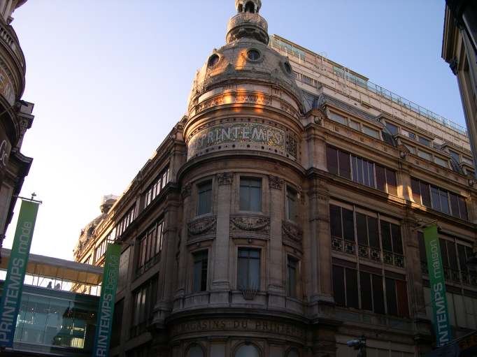  Magasins du Printemps, tour d'angle