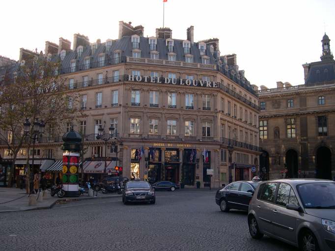  Htel du Louvre
