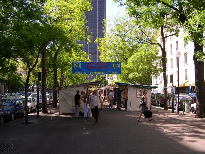 expositions de tableaux, boulevard Edgar Quinet, 14e