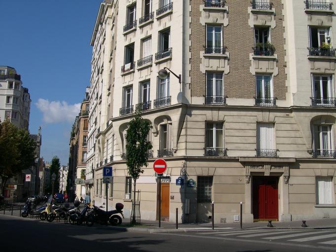  Carrefour  des rues Bobillot et Chereau