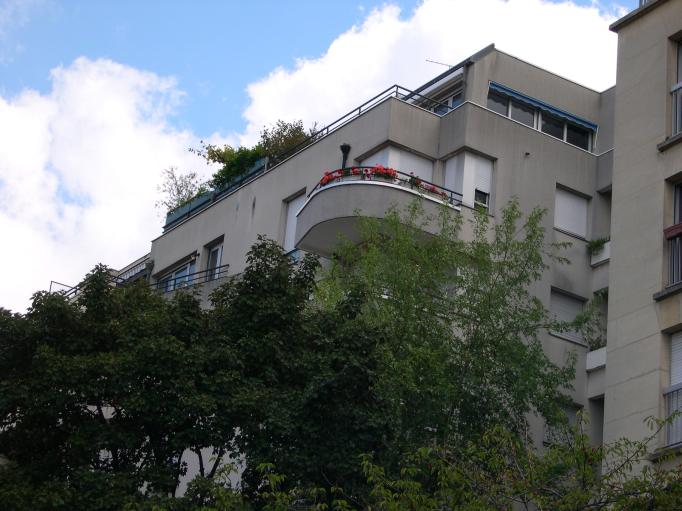  Immeuble avec terrasse (rue Barrault, 13e)