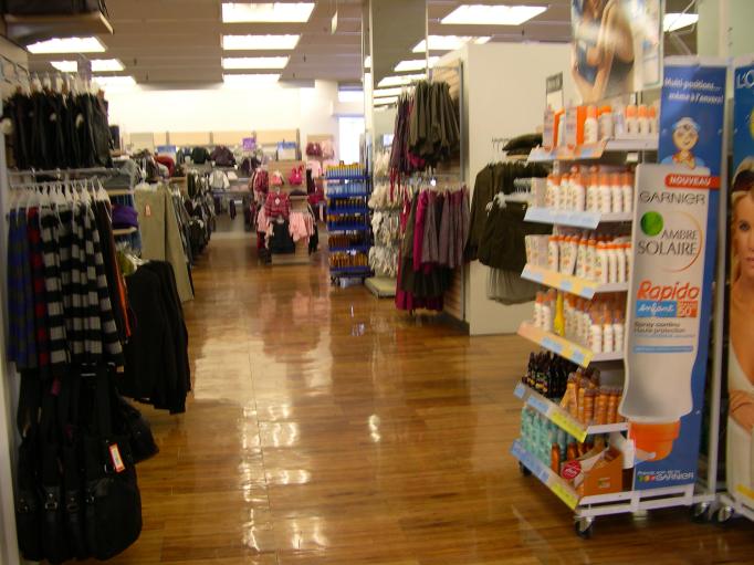  intrieur du monoprix de la rue Daviel (13e)
