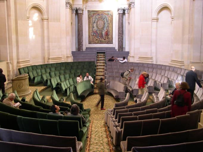  amphithtre situ sous la Coupole de l'Institut