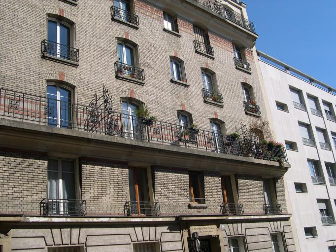  Immeuble situ au 10 de la rue Jean Dolent, 14e arrondissement