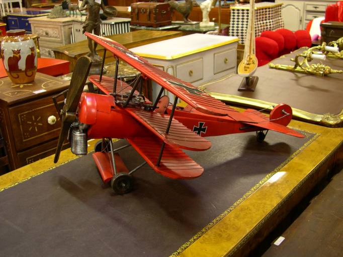  Maquette d'avion de guerre