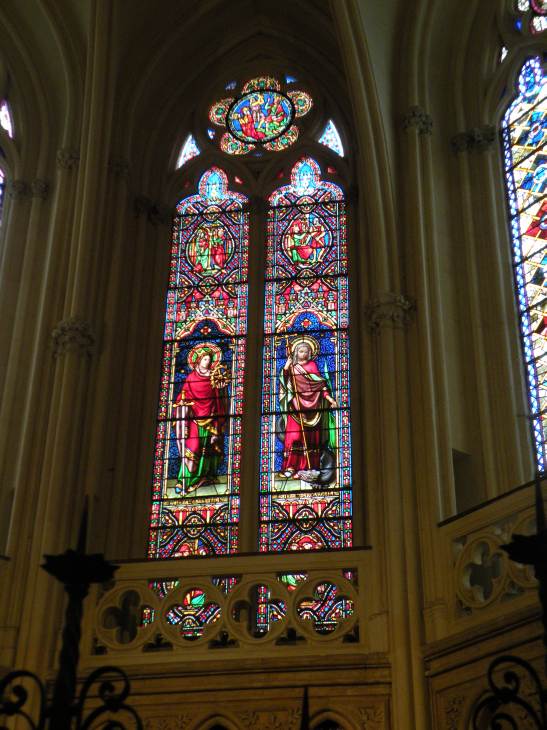   vitrail de la cathdrale Saint-Andr