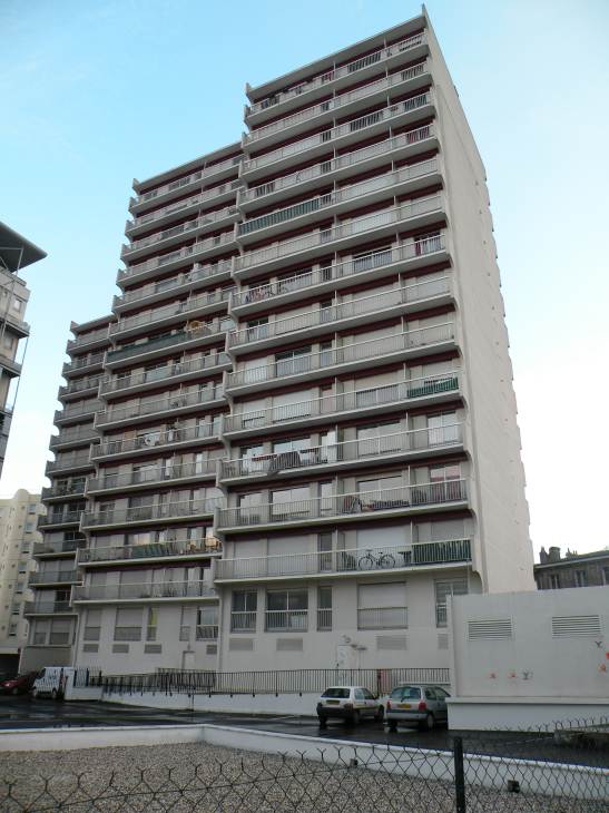   immeubles, quartier de la gare