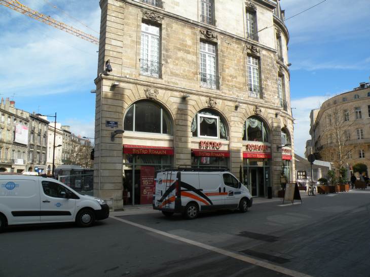  Bistro Romain