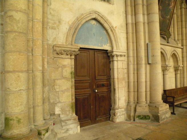  porte, intrieur de la cathedrale