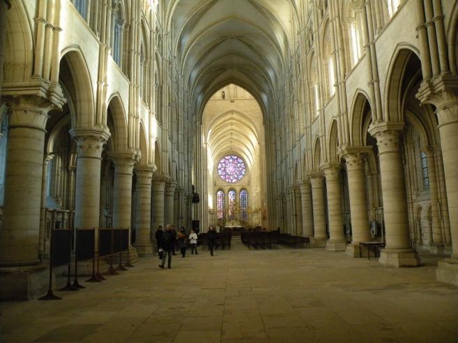  la nef principale de la cathdrale
