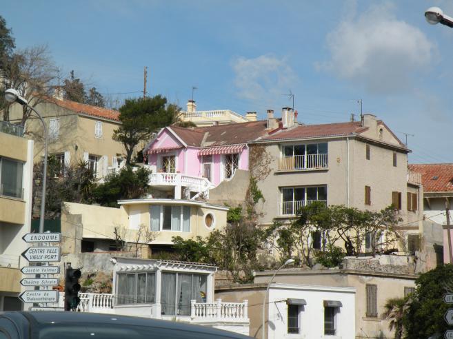  petite maison rose