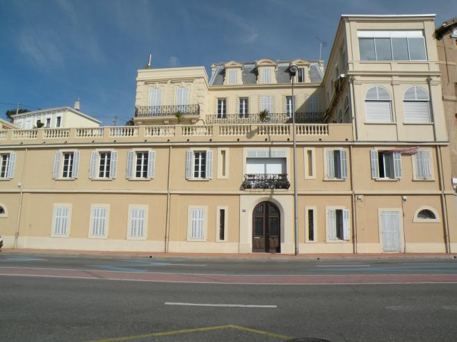  bel immeuble