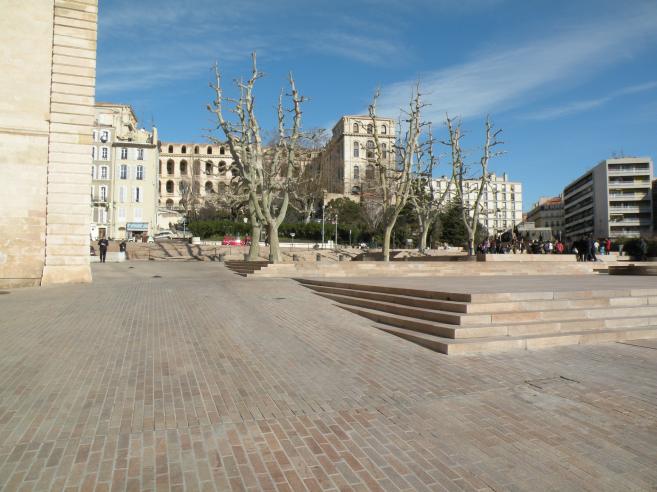  place ramnage entre Hotel Dieu et Hotel de Ville