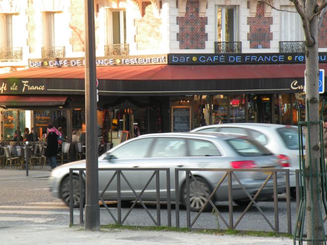  Caf de France, place d'Italie