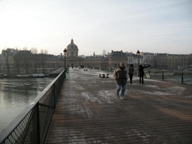  le Pont des Arts par un matin glacial