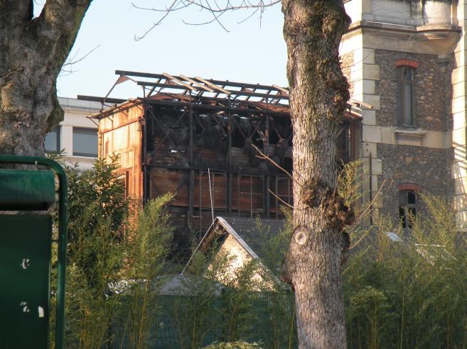  Edifice en ruine, (grand Coud) Observatoire de Paris