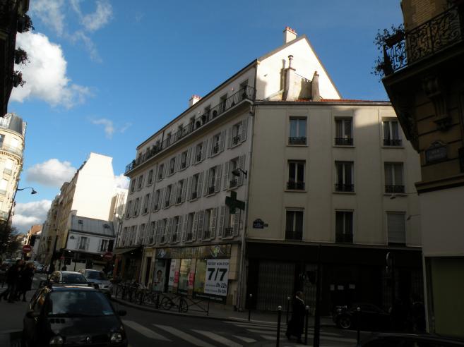  petit immeuble , rue Blomet