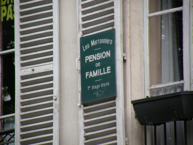  pancarte Les Marronniers, pension de famille, rue d'Assas