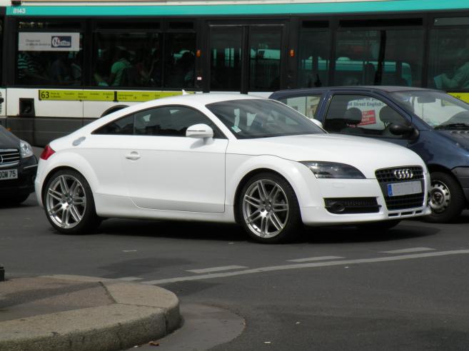  coup audi blanc