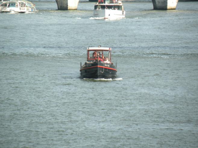  Boat on Seine river