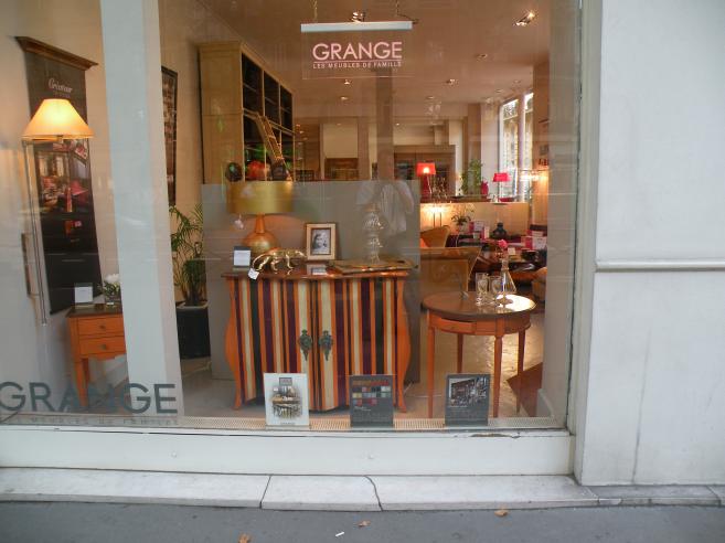  Grange, meubles