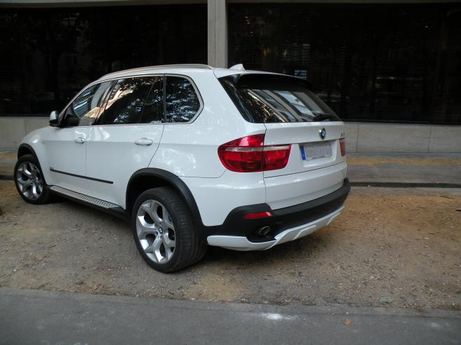  4x4 BMW blanc