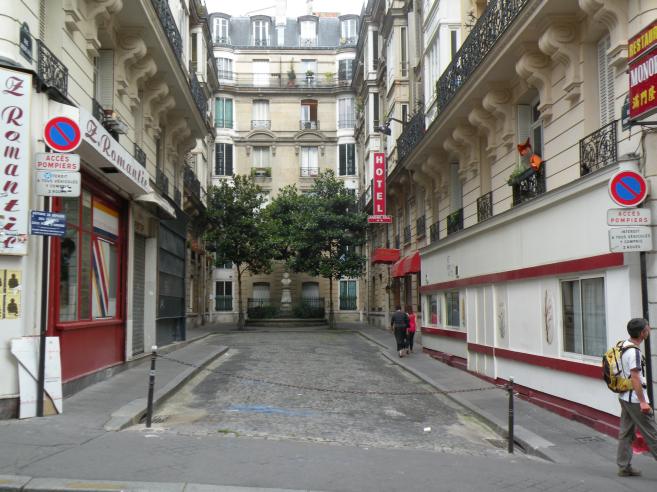  Rue Andr Gill