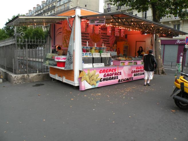 crpes, gaufres, churros, beignets, bd de Rochechouart