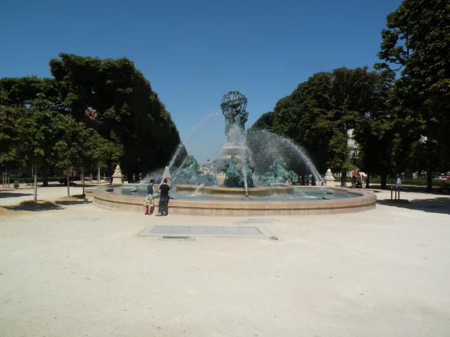  jardin de l'Observatoire et sa fontaine